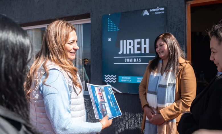Bancando el empleo local: Teresita Madera llevó el programa Adelante Comercio a Vinchina