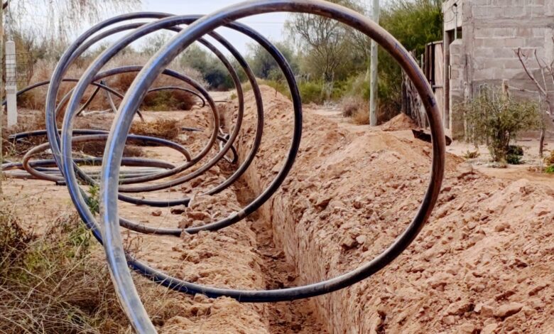 Más agua potable para Chepes: ampliaron la red y beneficiaron a 17 familias