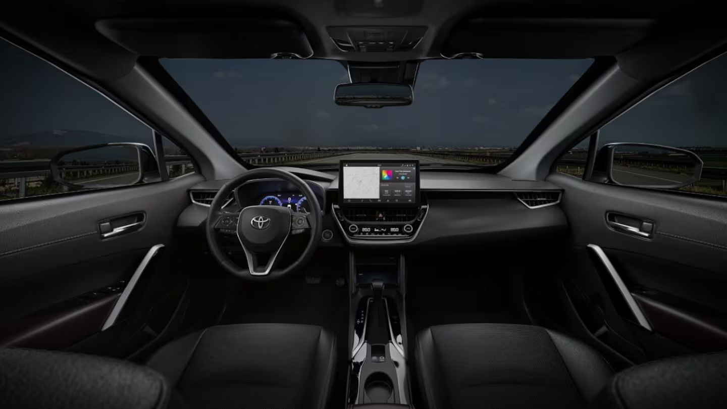 En total el Corolla Cross viene equipado con un total de 7 airbags. Foto: Toyota.