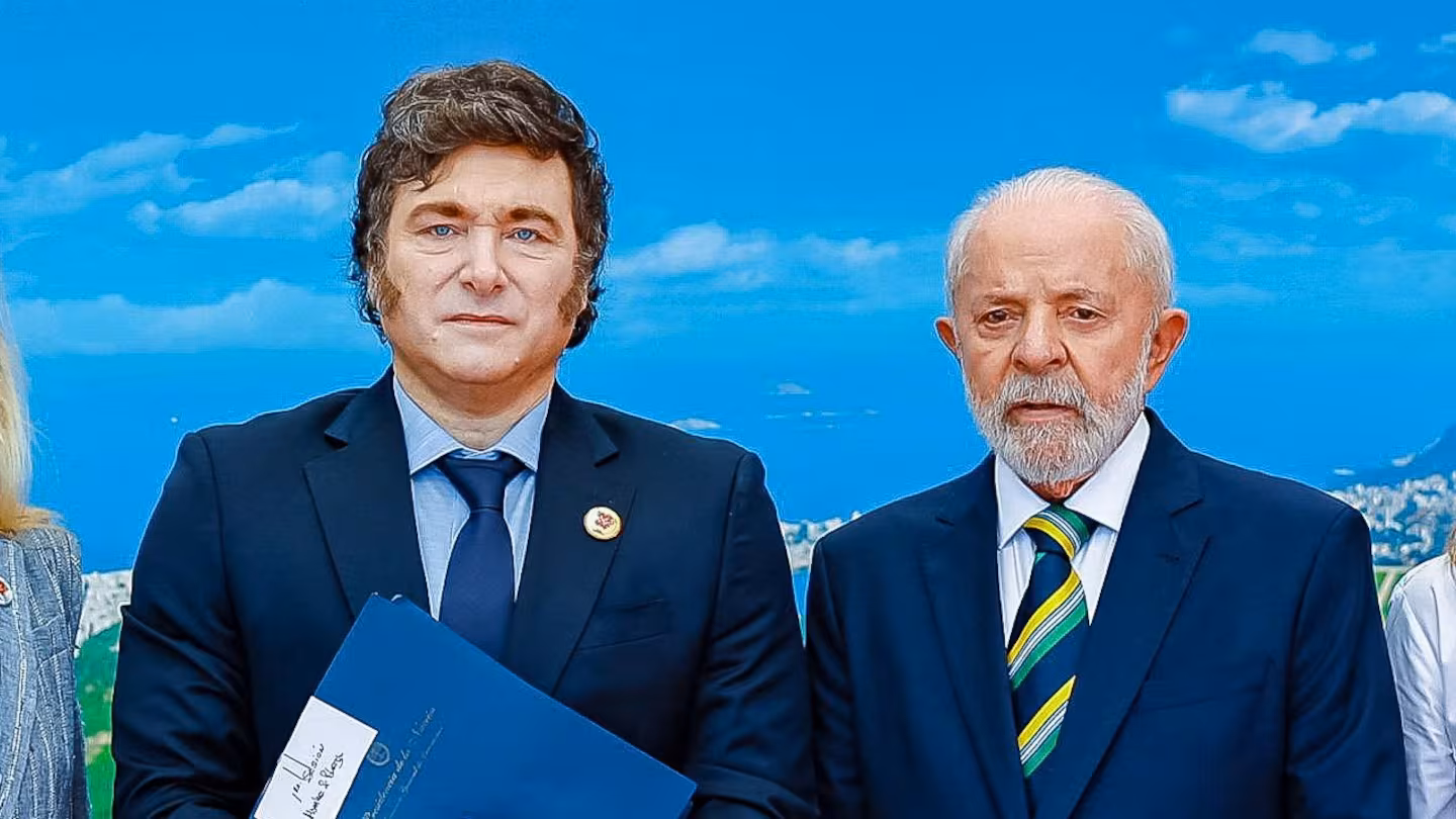 Milei volvió a cargar contra Lula y defendió sus críticas: "Es un ladrón y lo liberaron por una falla en el procedimiento"