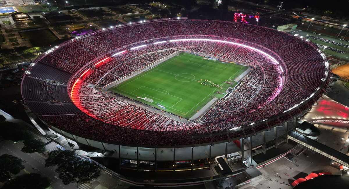 Juan Sebastián Verón cuestionó la decisión de River de apartar jugadores: "No lo veo bien"