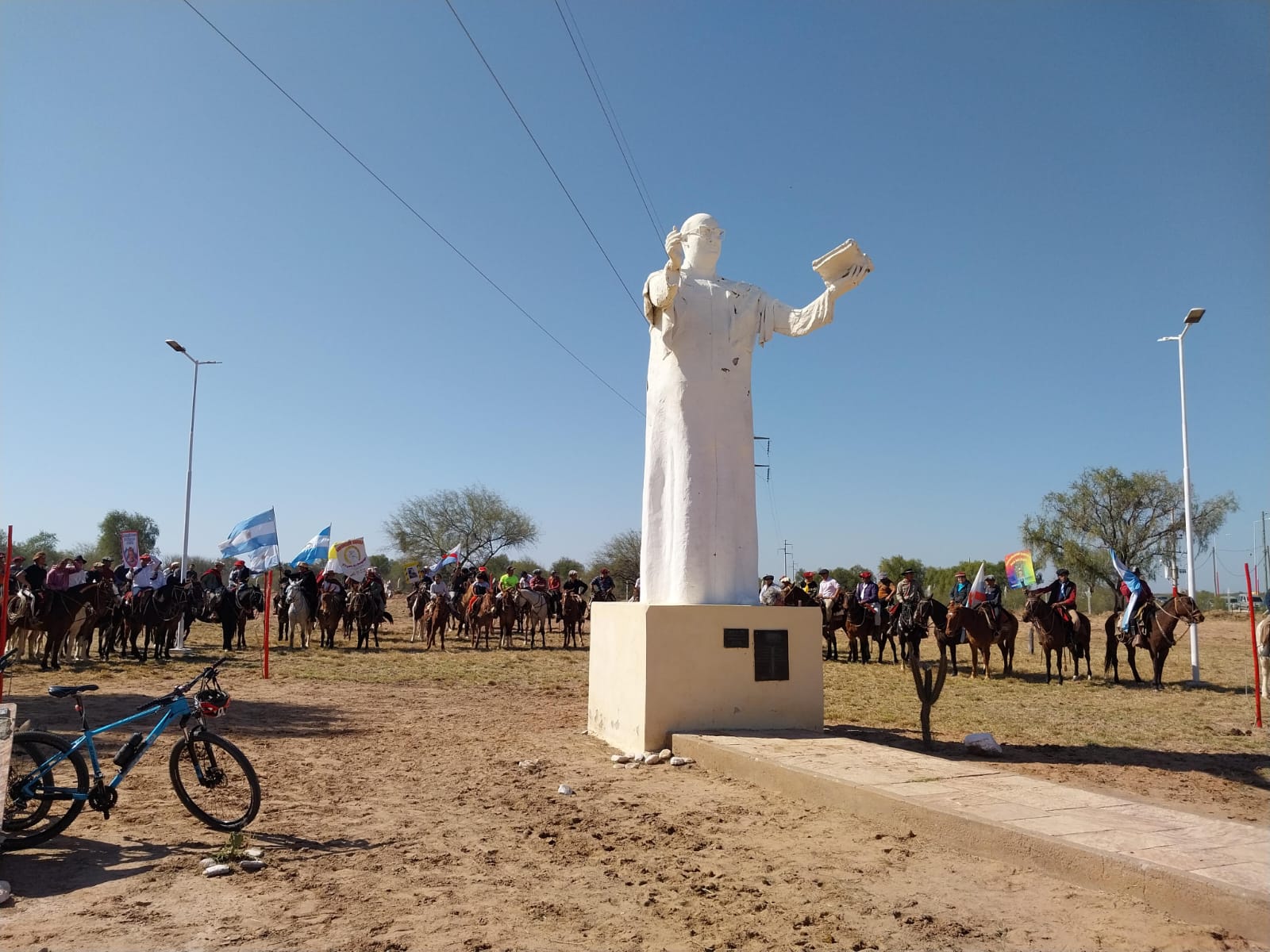 Punta de los Llanos recordó a los Mártires Riojanos a 50 años de su martirio